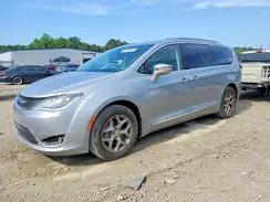 2C4RC1GGXJR274174 2018 CHRYSLER PACIFICA