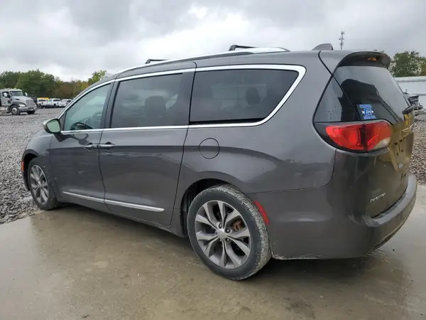 2C4RC1GGXJR278225 2018 CHRYSLER PACIFICA - Image 2