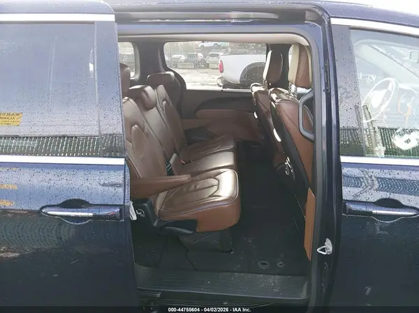 2C4RC1GGXJR295252 2018 CHRYSLER PACIFICA - Image 8