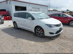 2C4RC1GGXJR311529 2018 CHRYSLER PACIFICA