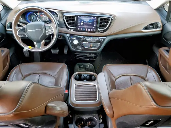 2C4RC1GGXJR364828 2018 CHRYSLER PACIFICA - Image 8