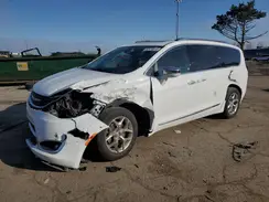 2C4RC1GGXKR644945 2019 CHRYSLER PACIFICA