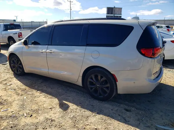 2C4RC1GGXKR733088 2019 CHRYSLER PACIFICA - Image 2