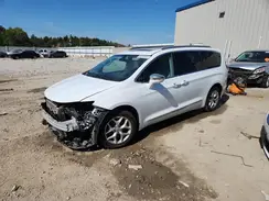 2C4RC1GGXKR745869 2019 CHRYSLER PACIFICA