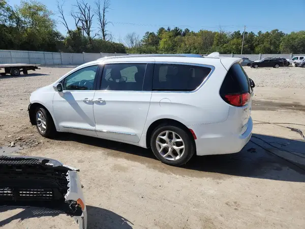 2C4RC1GGXKR745869 2019 CHRYSLER PACIFICA - Image 2