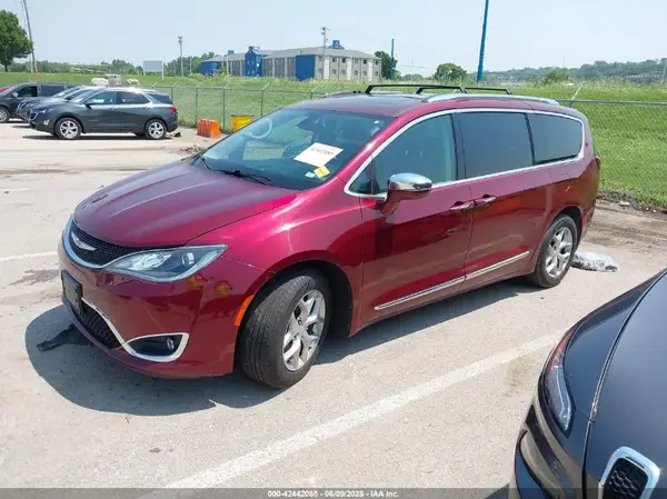 2C4RC1GGXKR751638 2019 CHRYSLER PACIFICA - Image 2