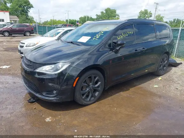 2C4RC1GGXLR118560 2020 CHRYSLER PACIFICA - Image 2