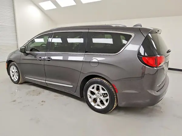 2C4RC1GGXLR127873 2020 CHRYSLER PACIFICA - Image 2