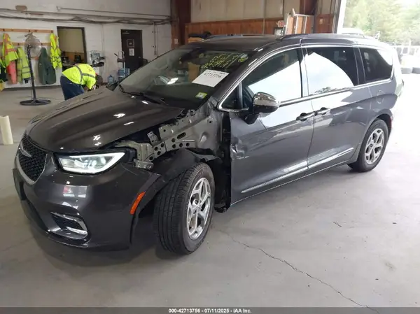 2C4RC1GGXPR520889 2023 CHRYSLER PACIFICA - Image 2