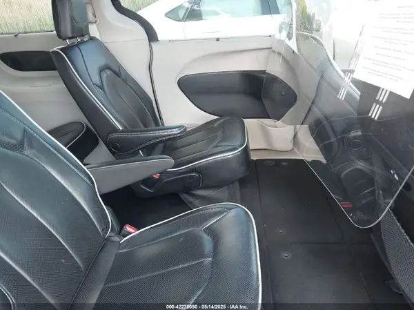 2C4RC1GGXPR552354 2023 CHRYSLER PACIFICA - Image 8