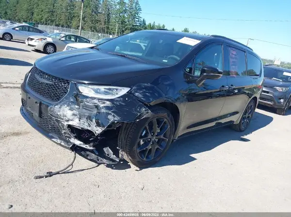 2C4RC1GGXSR539595 2025 CHRYSLER PACIFICA - Image 2