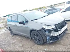 2C4RC1GGXSR601898 2025 CHRYSLER PACIFICA