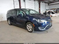 2C4RC1H70JR276241 2018 CHRYSLER PACIFICA