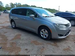 2C4RC1H71HR797480 2017 CHRYSLER PACIFICA