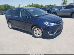 2C4RC1H72HR765069 2017 CHRYSLER PACIFICA