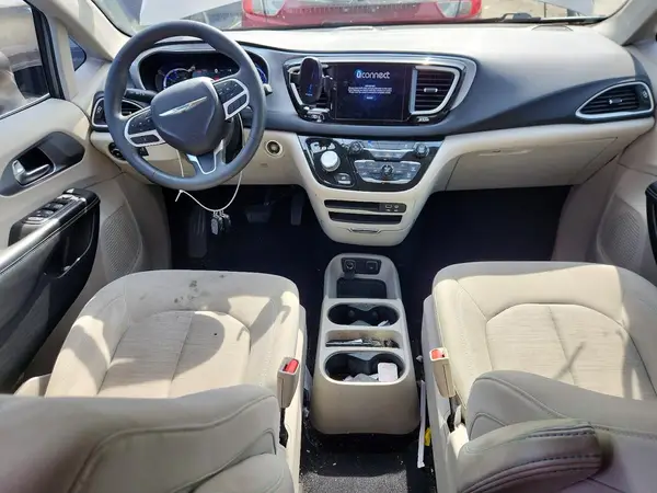 2C4RC1H72JR126972 2018 CHRYSLER PACIFICA - Image 8