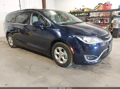 2C4RC1H72JR276242 2018 CHRYSLER PACIFICA