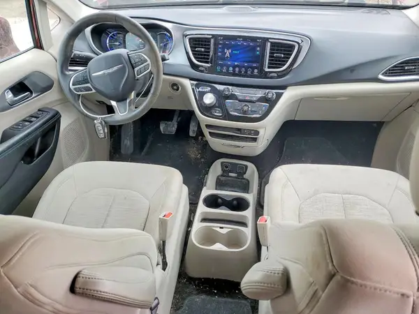 2C4RC1H73JR248336 2018 CHRYSLER PACIFICA - Image 8
