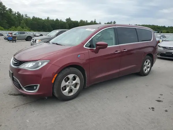 2C4RC1H73JR258395 2018 CHRYSLER PACIFICA - Image 1
