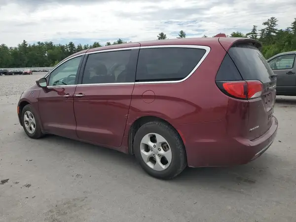2C4RC1H73JR258395 2018 CHRYSLER PACIFICA - Image 2