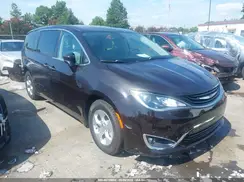 2C4RC1H74JR155485 2018 CHRYSLER PACIFICA