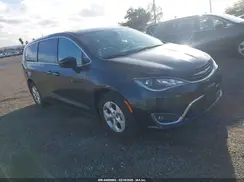 2C4RC1H74JR332973 2018 CHRYSLER PACIFICA