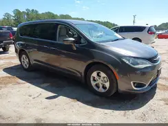 2C4RC1H75JR331301 2018 CHRYSLER PACIFICA