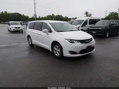 2C4RC1H76HR838220 2017 CHRYSLER PACIFICA