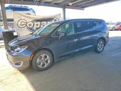 2C4RC1H76JR229859 2018 CHRYSLER PACIFICA