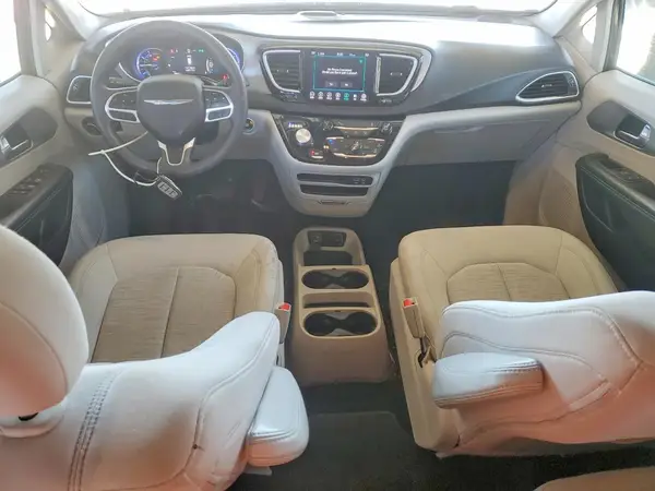 2C4RC1H76JR229859 2018 CHRYSLER PACIFICA - Image 8