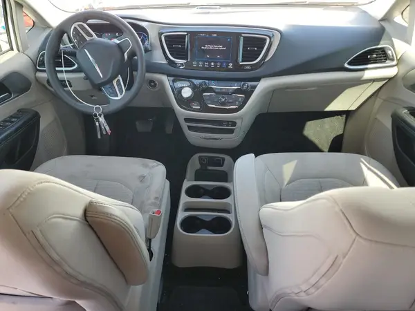 2C4RC1H76JR359284 2018 CHRYSLER PACIFICA - Image 8