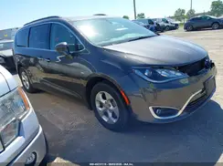 2C4RC1H77JR164441 2018 CHRYSLER PACIFICA