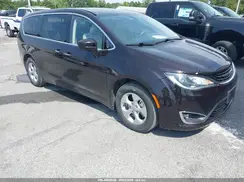 2C4RC1H77JR311664 2018 CHRYSLER PACIFICA