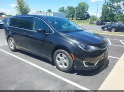 2C4RC1H78JR276245 2018 CHRYSLER PACIFICA