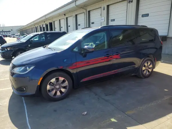 2C4RC1H78JR339795 2018 CHRYSLER PACIFICA - Image 1