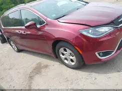 2C4RC1H78LR211057 2020 CHRYSLER PACIFICA