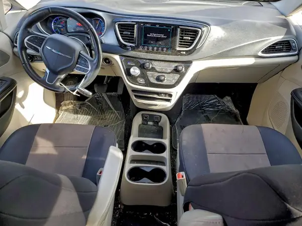 2C4RC1H7XKR577732 2019 CHRYSLER PACIFICA - Image 8