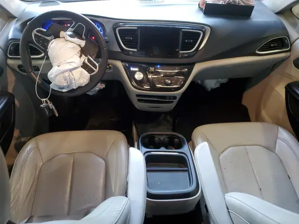 2C4RC1L70JR253274 2018 CHRYSLER PACIFICA - Image 8