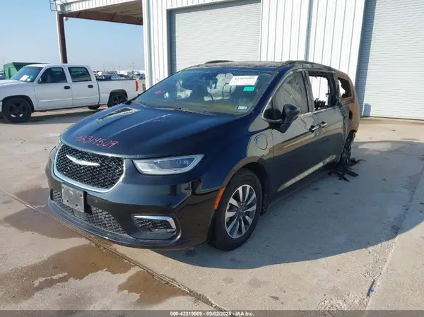 2C4RC1L70MR522460 2021 CHRYSLER PACIFICA - Image 2