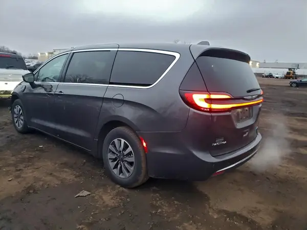 2C4RC1L70NR206848 2022 CHRYSLER PACIFICA - Image 2