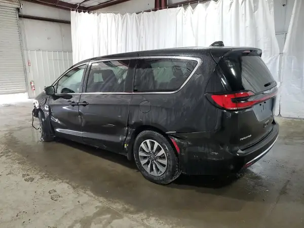 2C4RC1L70PR565278 2023 CHRYSLER PACIFICA - Image 2