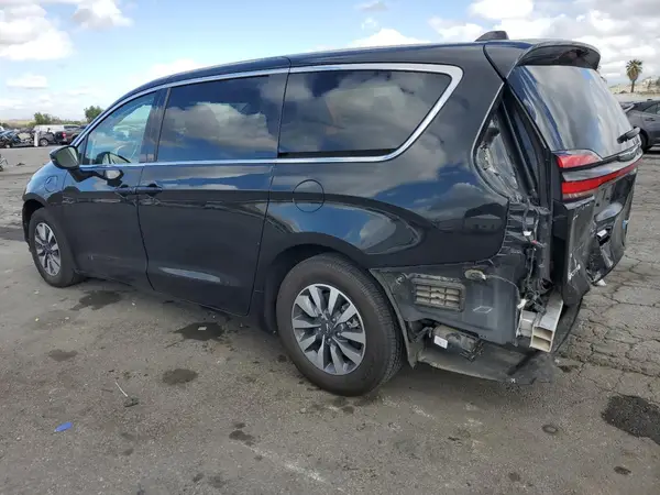 2C4RC1L70PR632560 2023 CHRYSLER PACIFICA - Image 2