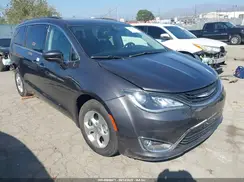 2C4RC1L71HR782520 2017 CHRYSLER PACIFICA
