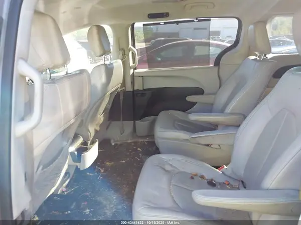 2C4RC1L71JR124850 2018 CHRYSLER PACIFICA - Image 8