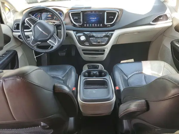 2C4RC1L71JR187656 2018 CHRYSLER PACIFICA - Image 8