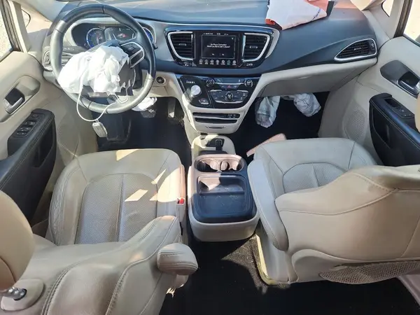 2C4RC1L71JR364982 2018 CHRYSLER PACIFICA - Image 8