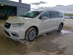 2C4RC1L71MR585924 2021 CHRYSLER PACIFICA