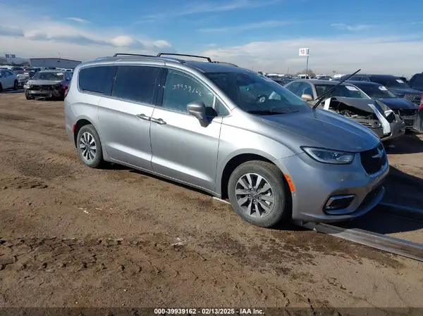 2C4RC1L71MR586149 2021 CHRYSLER PACIFICA - Image 1
