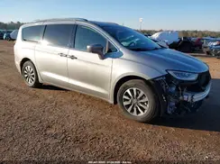 2C4RC1L71MR593876 2021 CHRYSLER PACIFICA
