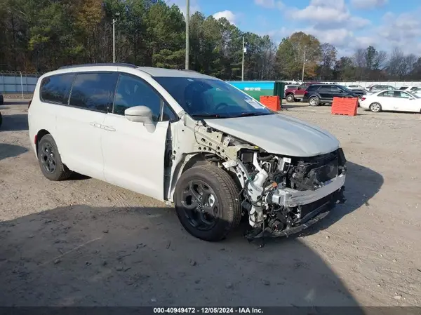 2C4RC1L71MR599712 2021 CHRYSLER PACIFICA - Image 1